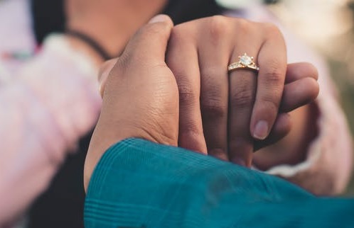 Russian Man Proposes to Girlfriend After Her Assault Trial