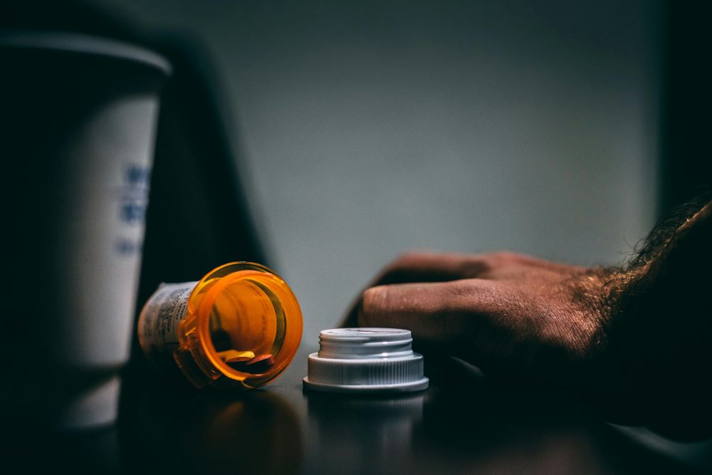Opioid Overdose Survivors Rarely Receive Life-saving Medication